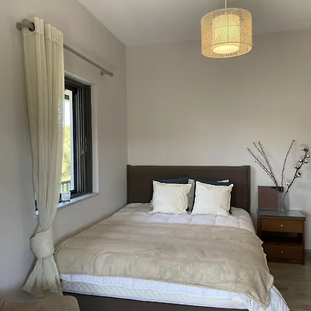 아파트 3-bedroom Countryside Retreat Mouzákion
