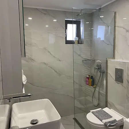 아파트 3-bedroom Countryside Retreat Mouzákion